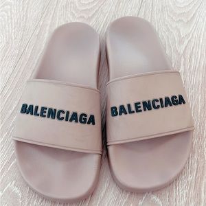 Balenciaga womens slides